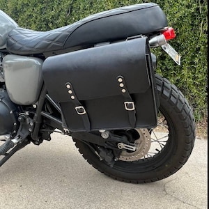 Leather side bag 4 mm for transformations Cafe racer Scrambler Cafe racer Scrambler saddle bag. 