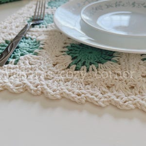 The Beach Glass crochet cotton placemat Eco-friendly everyday use dining mat