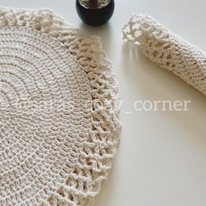 Vintage lace border crochet round placemat eco friendly handmade natural off white cotton