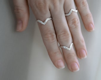 Phalangeal silver rings "V" with texture. Fashion handmade jewelry for summer.
