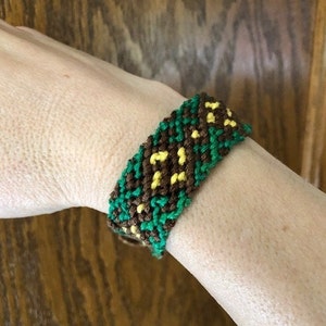 Celtic Knot Friendship Bracelet