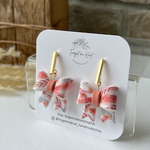 Hübsche Korallen Bögen Handgemachte Polymer Clay Ohrringe