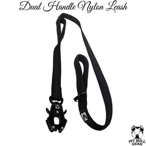 Nylon hondenriem met dubbele handgreep, hondenriem met dubbele handgreep, heavy-duty nylon riem, nylon riem, hondenriem, sterke nylon hondenriem, kikker clipsluiting