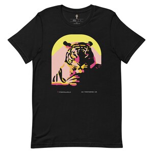 Resting Tiger Unisex t-shirt