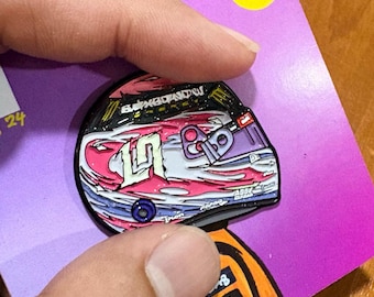 Lando Norris Japan 2024 F1 Helmet Pin Badge Unique Gift for F1 Collector