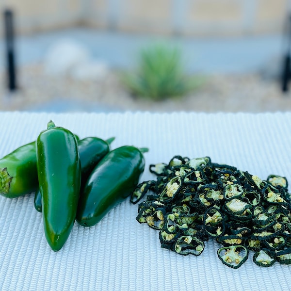 Dehydrated and Sliced Dried Jalapeno Peppers