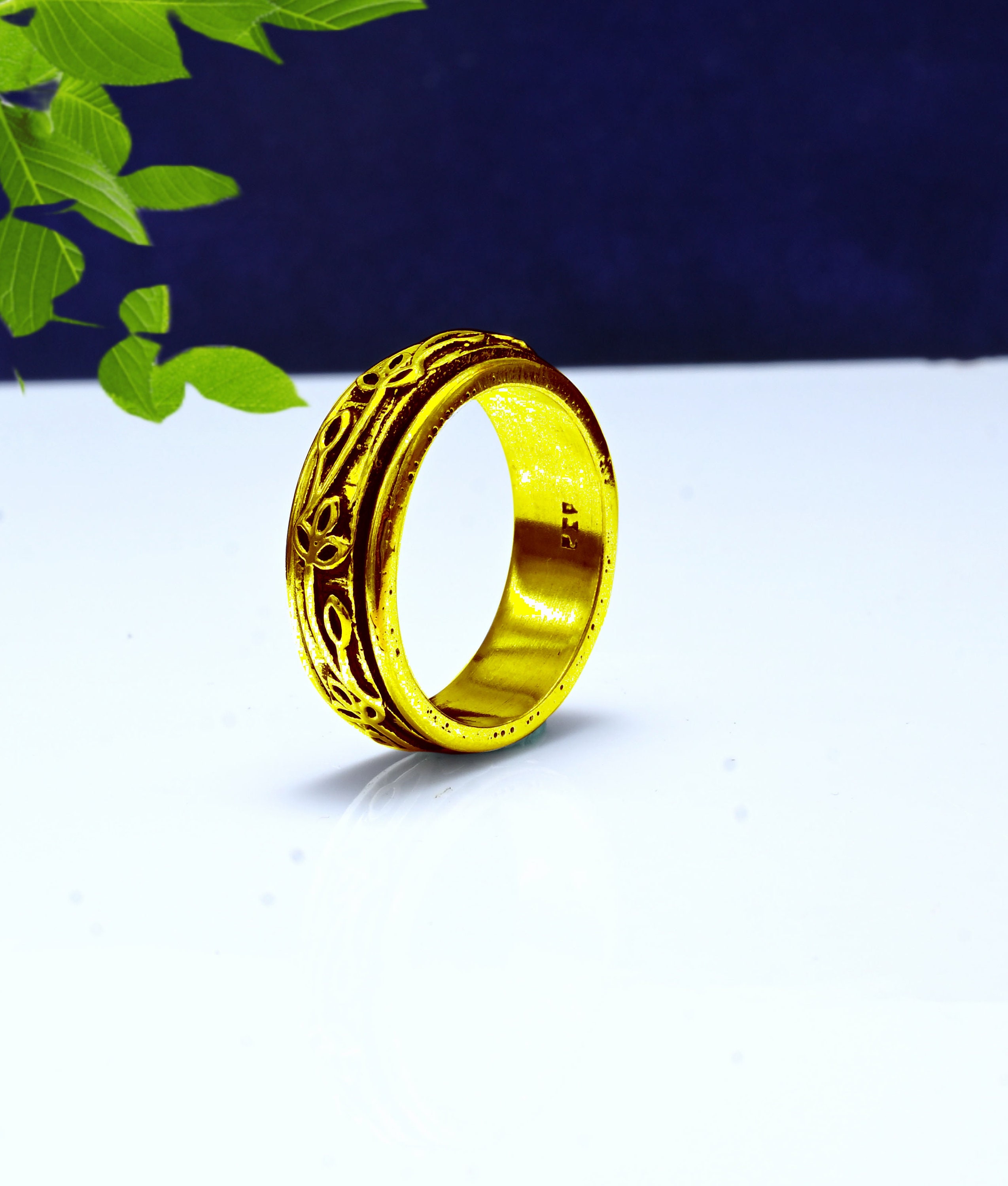 Handmade 18k Gold Plated Flower Spinner Ring: Unisex Meditation