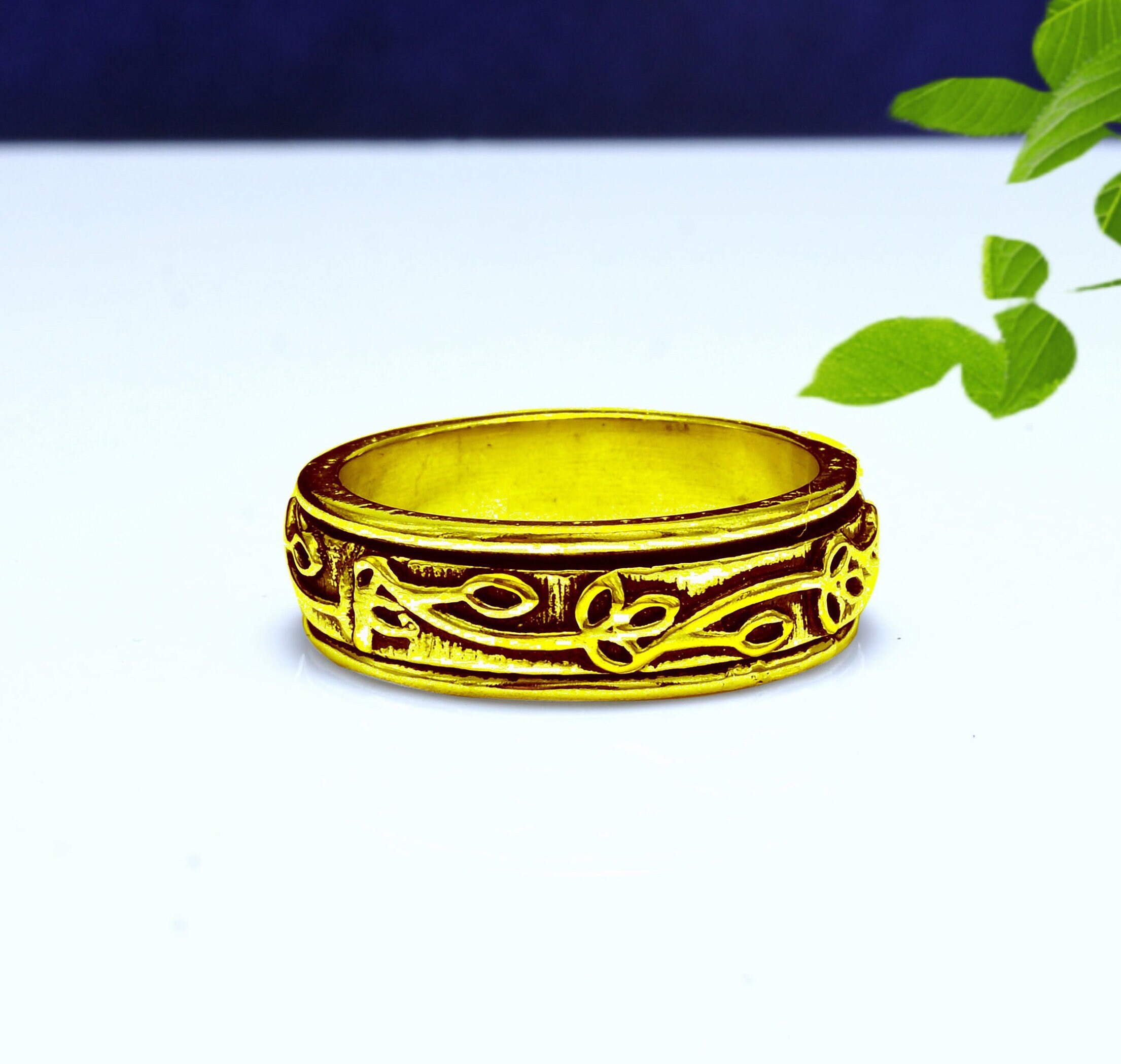 Handmade 18k Gold Plated Flower Spinner Ring: Unisex Meditation