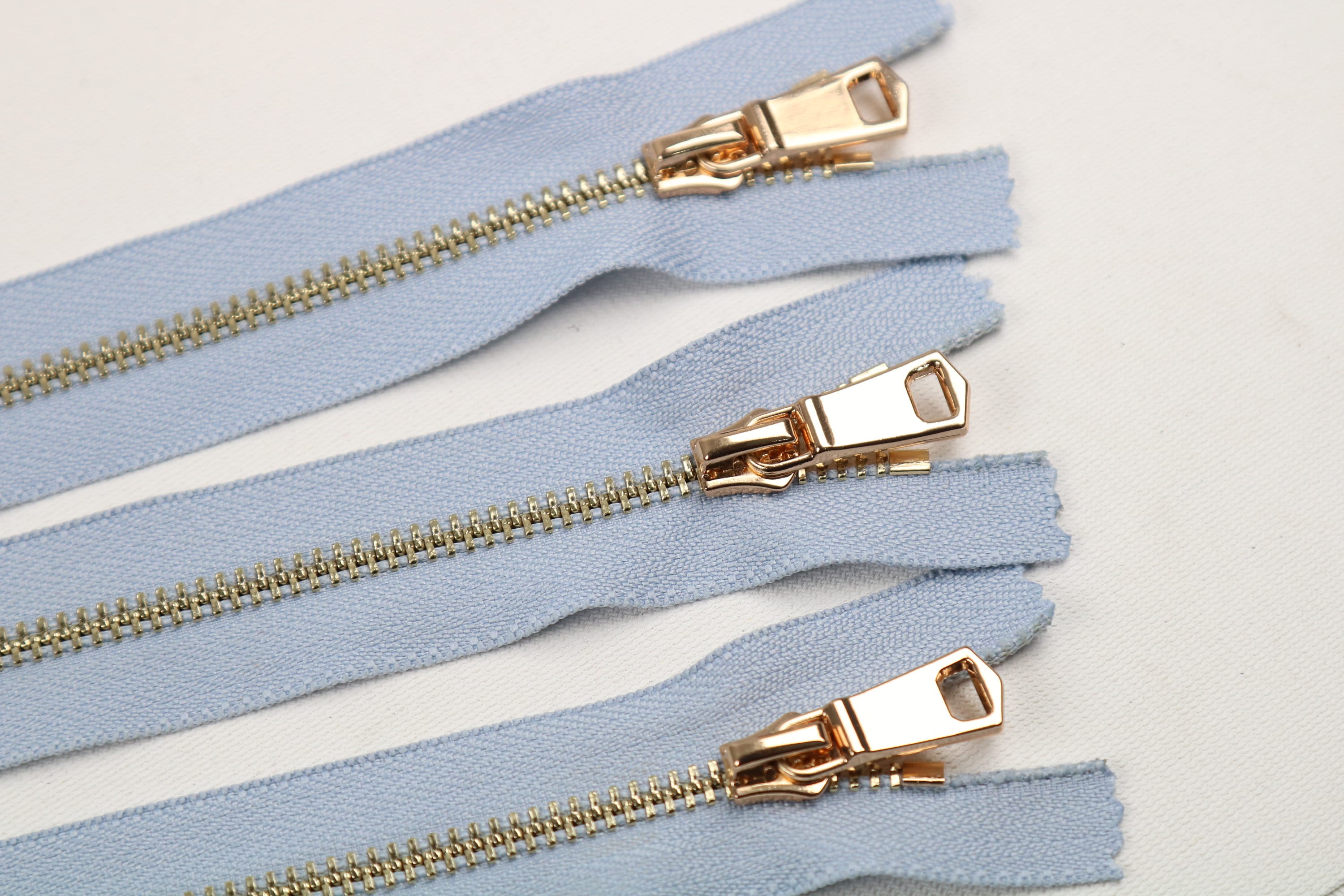 Metal Zipper Tip5 Sapphire Color 1pack of 5pcs6 Inch-40 Inch