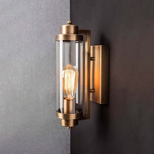 Elegant Wall Sconce – Clear Glass and Brass Lamp for Timeless Interior Design–Luxury Brass Wall Sconce