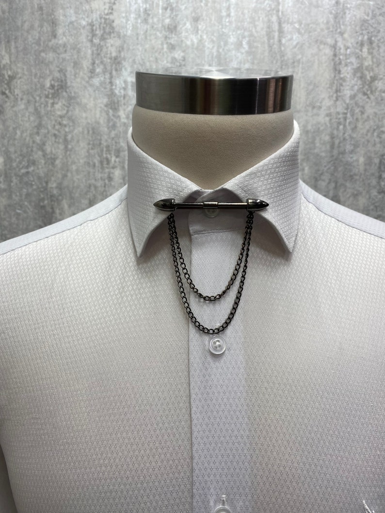 collar bar shirt with tie