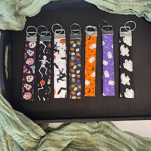 Halloween Wristlet Keychains, Fabric Key Fob Keychain, Wristlet Keychain, Spooky Key Fob Keychain, Witchy Vibes Keychain, Spooky Keychain