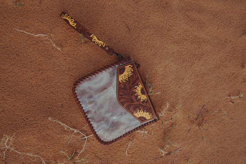 The Sunflower Fields Clear Bag, a Haute Southern Hyde by Beth Marie Exclusive image 2