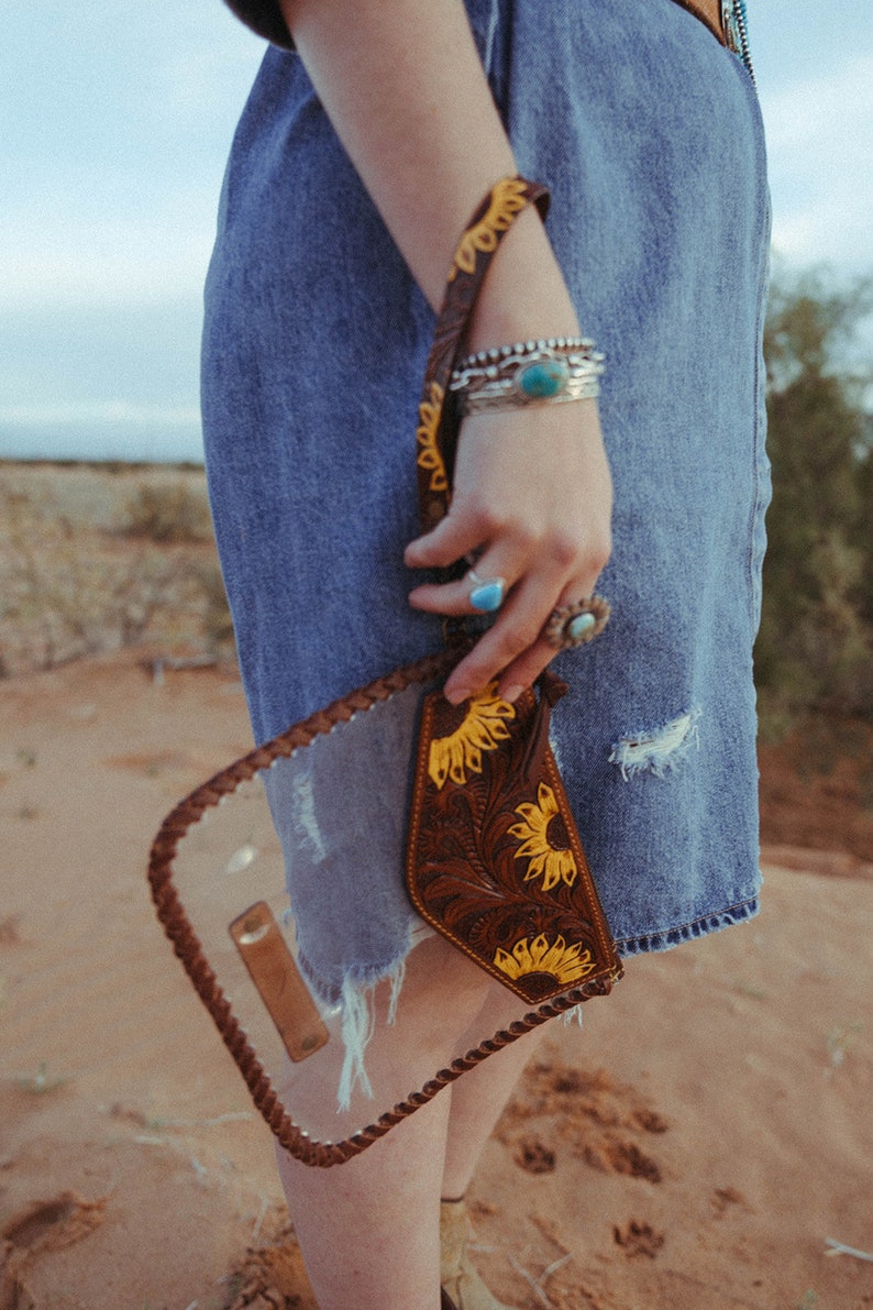 The Sunflower Fields Clear Bag, a Haute Southern Hyde by Beth Marie Exclusive image 6