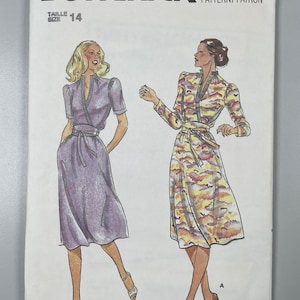 Puede incluir: Patrón de costura vintage para un vestido, Butterick número 3783, talla 14. El patrón muestra a dos mujeres con diferentes estilos de vestidos, una con un vestido morado y la otra con un vestido estampado de colores.