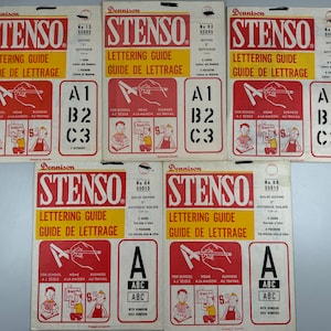 Romain vintage 5 x Dennison Stenso Lettering Guide Alphabet pochoirs. Certains ont été utilisés. 1966. Pour école, maison et entreprise. 7 cartes. Beaucoup.