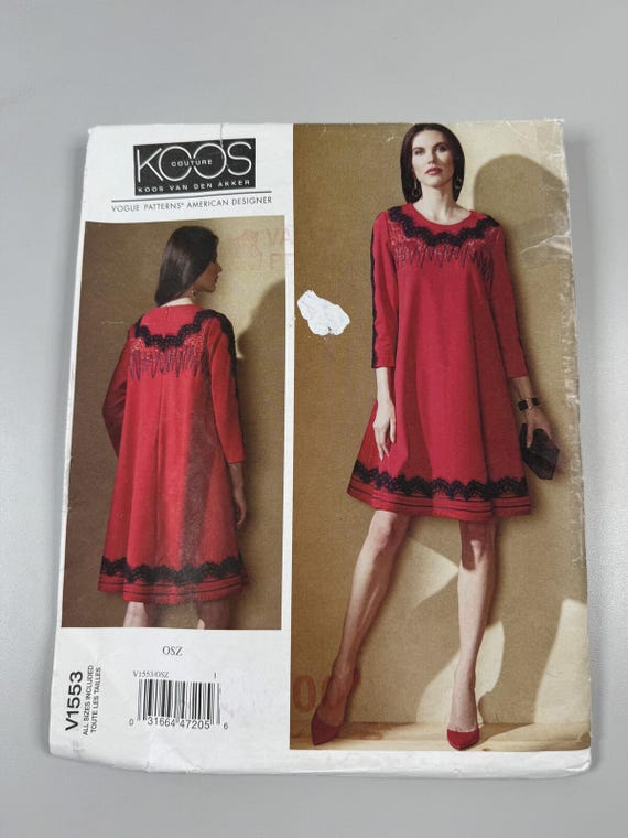 knit swing dress pattern Vogue V1553 Uncut FF Misses Koos Van Den Akker Designer 6-22 step by step simple dress pattern for beginners