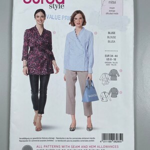Może przedstawiać: Wzór szycia Burda Style na bluzkę z zapasami na szwy i obszycie. Wzór zawiera dwa różne style bluzek, jedną z nadrukiem kwiatowym i jedną w jednolitym kolorze niebieskim. Wzór jest dla rozmiarów EUR 34-44, US 8-18.
