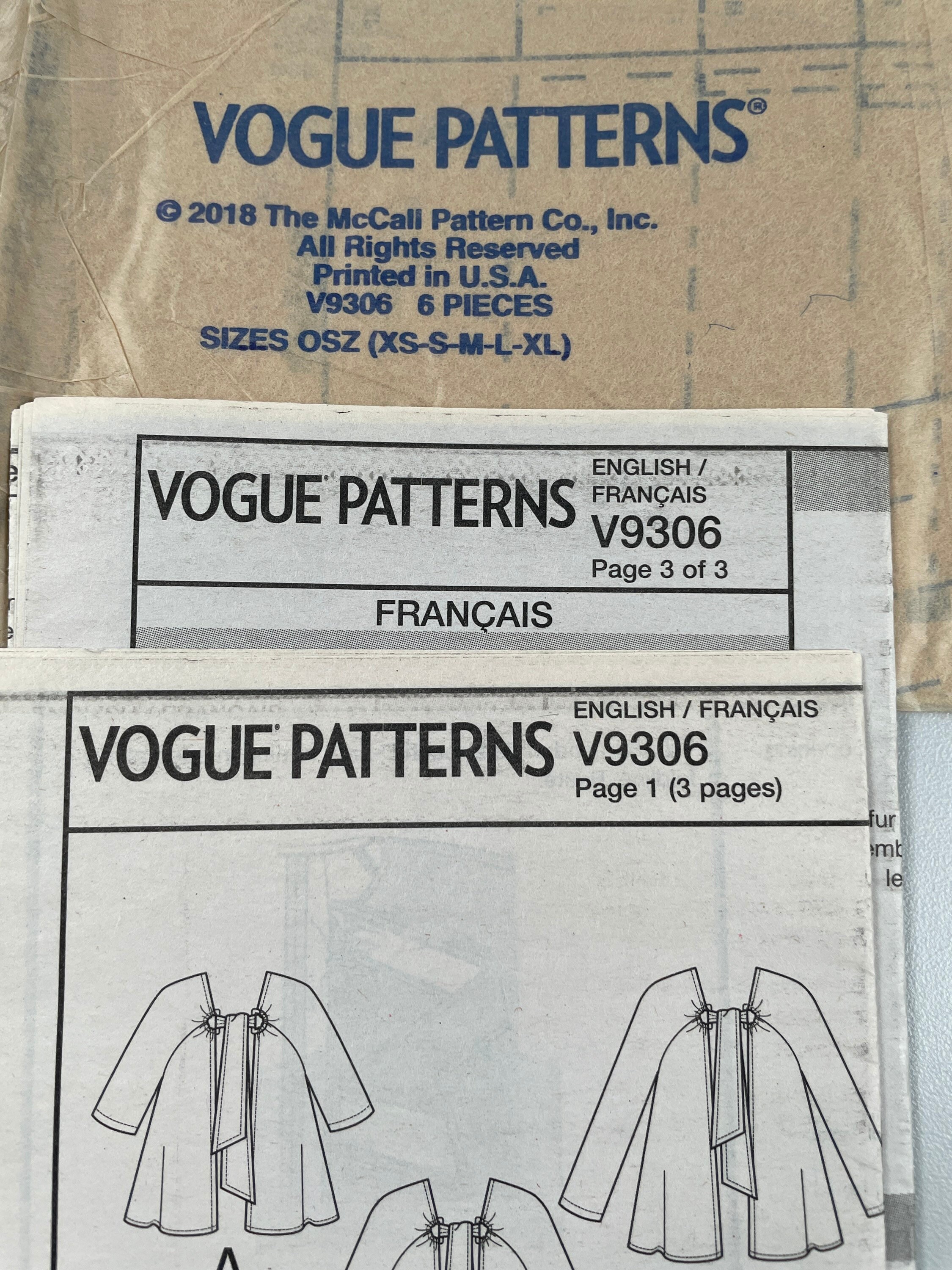 Vogue V9306 FF Uncut Easy Sew Loose Fitting Jacket D-ring so