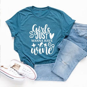 Ragazze Just Wanna Have Wine Printed T-Shirt - Abbigliamento alla moda divertente / elegante - T-shirt grafica moderna / alla moda - Camicia estiva girocollo