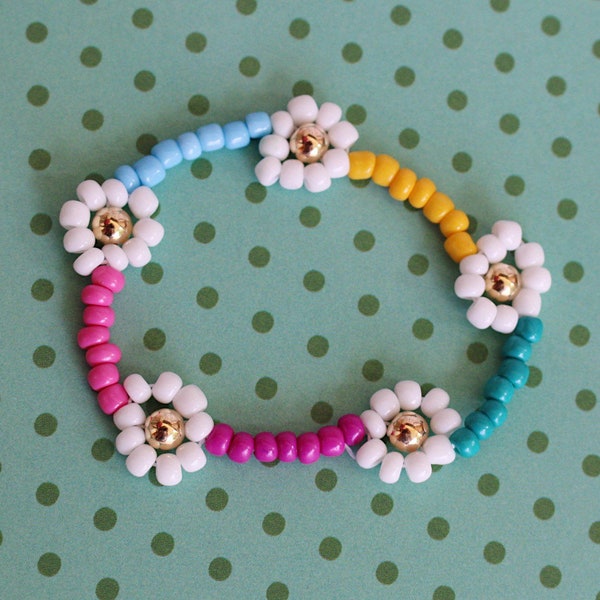 Daisy Chain Bracelet | Cute Bracelet | Summer Bracelet | Flower Bracelet | Flower Bead Jewelry | Fun Beads | Fun Bracelet | Kids Jewelry