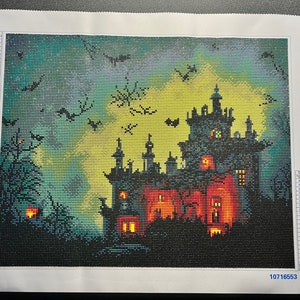 Pittura artistica con diamanti completata Casa spettrale l Decorazione di Halloween