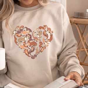 Otter Sweatshirt, Otter Shirt Women, Cute Otter Pullover, Otter Gift, Otter Lover Gift, Otter Lover Shirt, Gift for Otter Lover