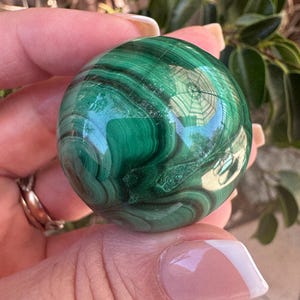 Malachite Sphere: Polished Stone Decor