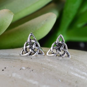 Sterling  Silver  925  Celtic  Triangle  Ear  Stud  Earrings  With  Sterling  Silver  Butterfly  Backs