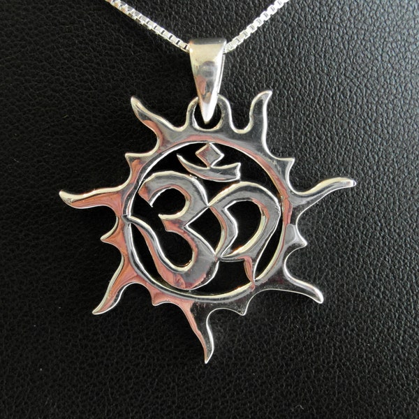 Sterling  Silver  925  Om  In  Sun  Pendant  With  Sterling  Silver  925  Chain