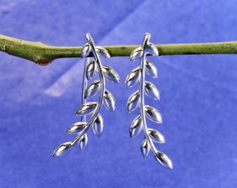 Pair  Of  Sterling  Silver  925  Leaf  Ear  Climber  Crawler  Earrings  In  Gift  Box