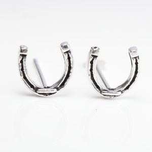 Sterling  Silver  925  Horseshoe  Ear  Stud  Earrings  With  Sterling  Silver  Butterfly  Backs