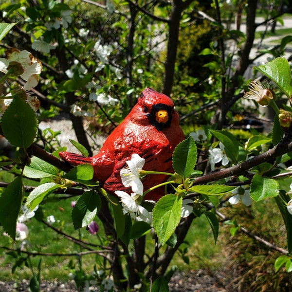 Hand-painted and hand cast concrete cement RED Cardinal bird statue!  Outdoor or Indoor! for garden or shelf inside! 3.5"x3"