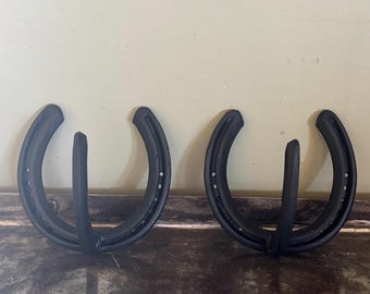Handmade Horseshoe Wall Hook | Rustic Horseshoe Key Holder | Western Farmhouse Coat Hook | Purse & Hat Hanger | Metal Wall Decor