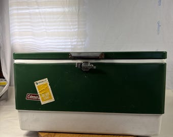 Vintage 1998 Coleman 10 Cooler Ice Chest 5205 Flip Lid Red and