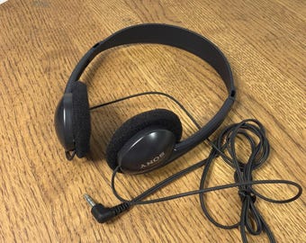 Vintage Sony MDR-101 Wired Stereo Headphones Earphones Black