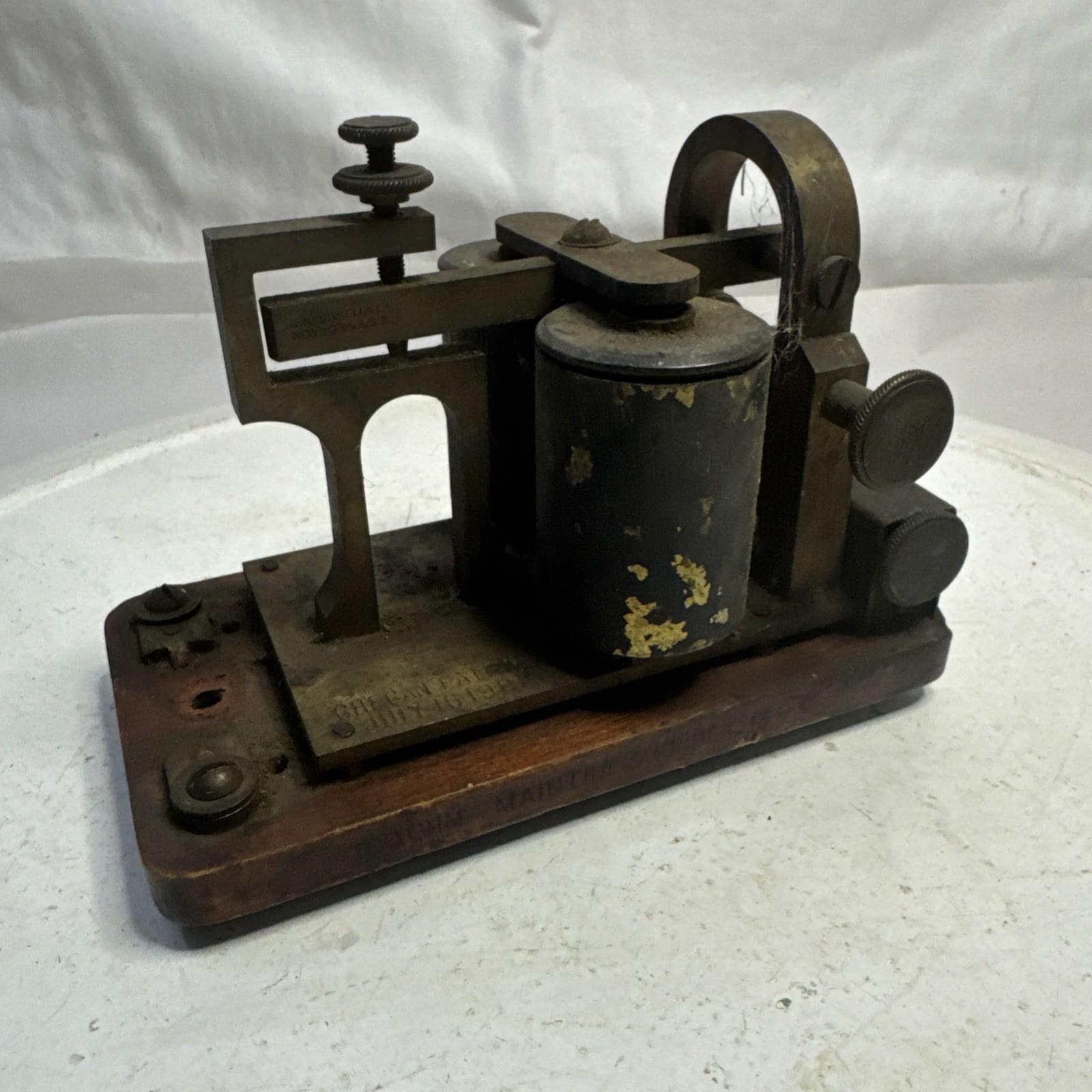 希少品 アンティーク電話 金属製 ハンドセット付き 希少品 アンティーク電話 金属製 ハンドセット付き