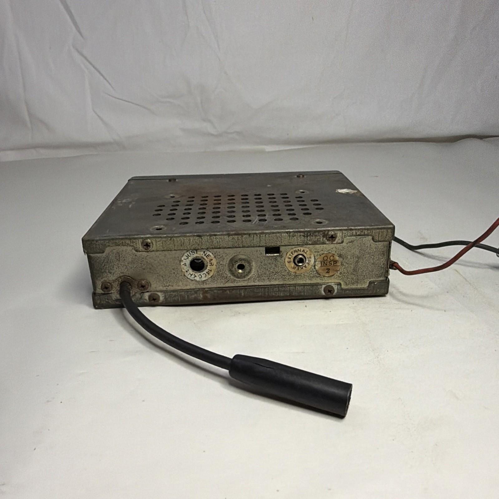 Realistic Universal AM/FM Car Radio Vintage in Dash Model 12-1355 ...