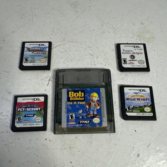 Lot of Nintendo DS Gameboy Color Game Lot Paws and Claws Fashion