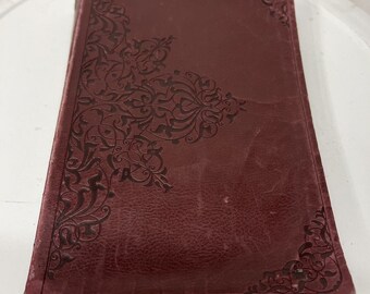 Holy Bible ESV Crossway Classic Thinline Edition Burgundy Leather