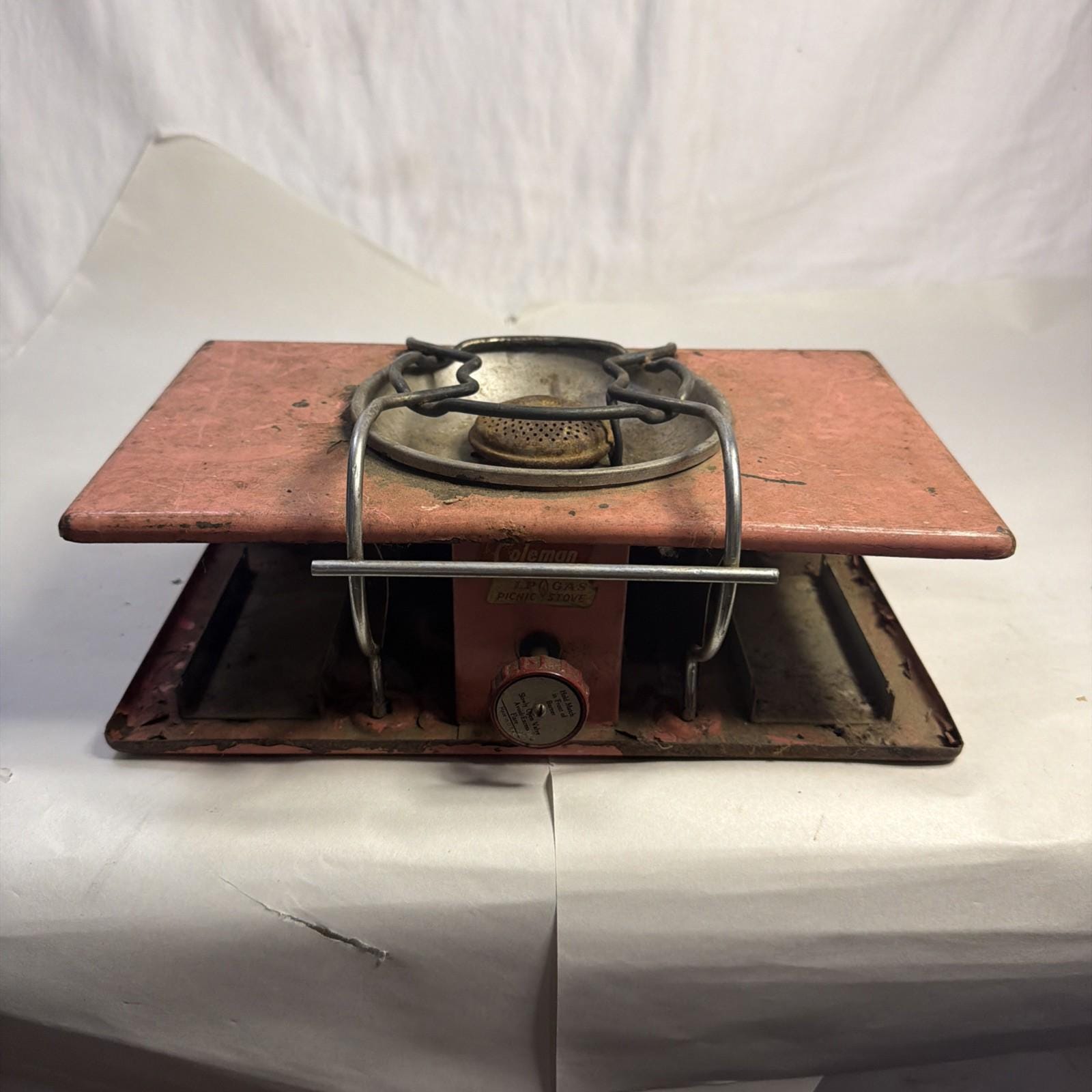 Endlessdrive - À vendre belle lampe Coleman de 1967 avec sa boîte de