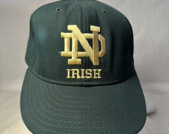 Notre Dame vintage Pro Line Fitted 7 1/2 Hat Cap Vert Fighting Irish