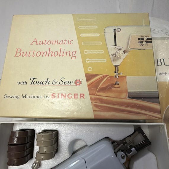 Vintage Singer Automatic Buttonholing With Touch … - image 4