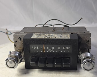 Vintage 1978 Ford Aeronutronic AM Radio