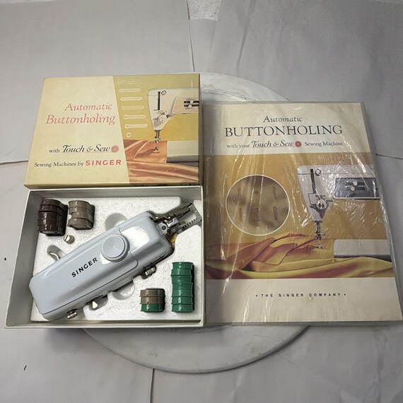 Vintage Singer Automatic Buttonholing With Touch … - image 1