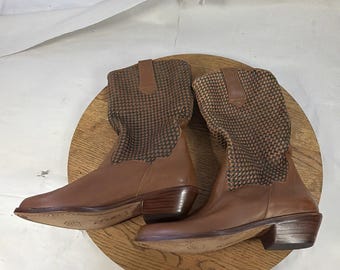 Botas Dingo marrones con tejido negro, a cuadros, punta puntiaguda, sin cierre, para mujer, talla 8.5 M, Brasil