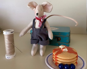 Handmade Maileg compatible, soft cotton fabric toy mouse for use in dollhouse or with other Maileg miniature toys.