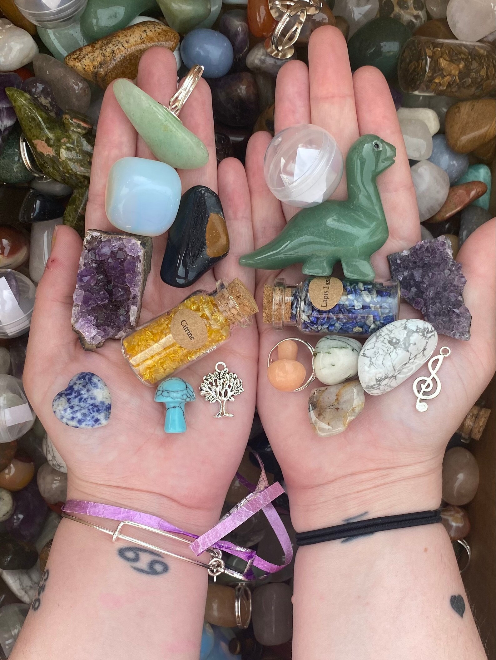 Crystal Confetti Scoop Crystal Confetti Tumbles Lucky Dip Etsy