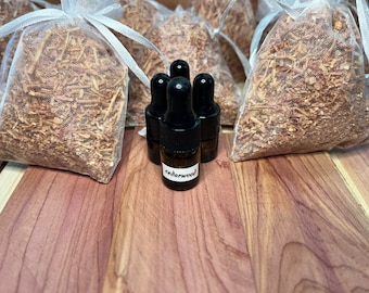 Natural Cedar Wood Oil - 20 ml - Non-Toxic Bug Repellant - Refreshes and Preserves - From Fresh Aromatic Cedar Shavings
