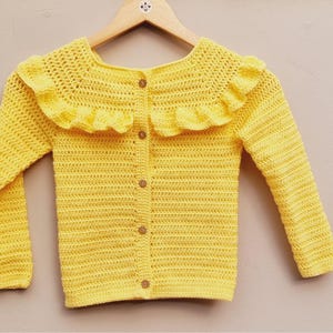Crochet Baby Cardigan Pattern: Sofia Sweater, 11 Sizes (PDF video English + Español)